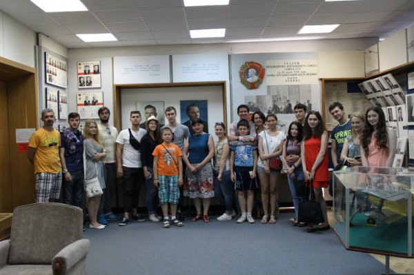 Екскурсія на Антонов, 10 червня 2015 року
