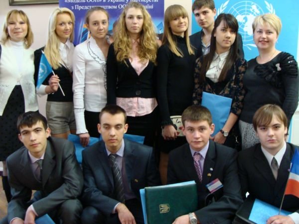 ООН, (Березень, 2010-2011 навчальний рік)